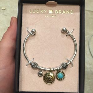 NWT LUCKY BRAND SILVER BANGLE CHARM BRACELET
